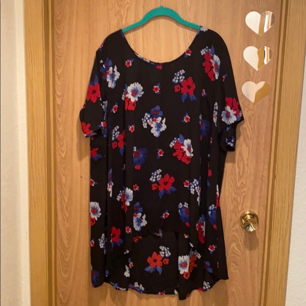 Flowery Tunic Top